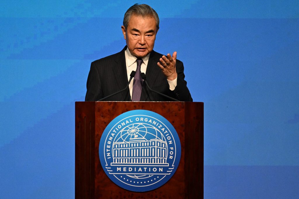 وزير الخارجية الصيني وانغ يي