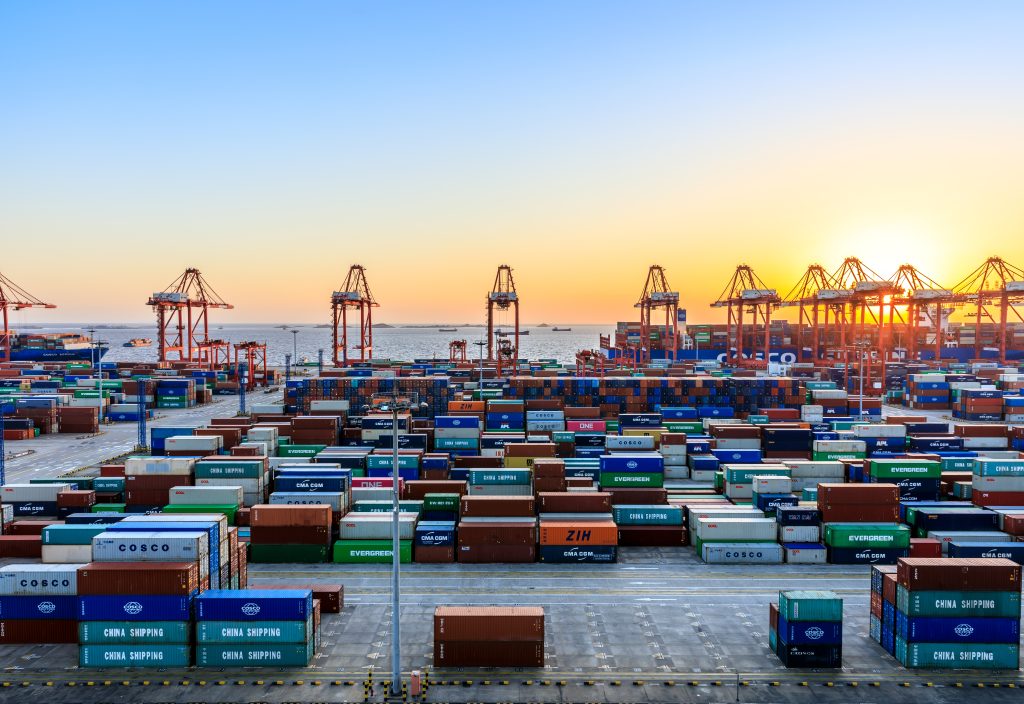 محطة حاويات ميناء يانغشان في شنغهاي