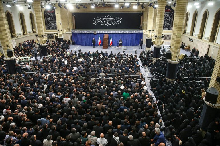 علي خامنئي يتحدث خلال مناسبة دينية في طهران(أ ف ب)