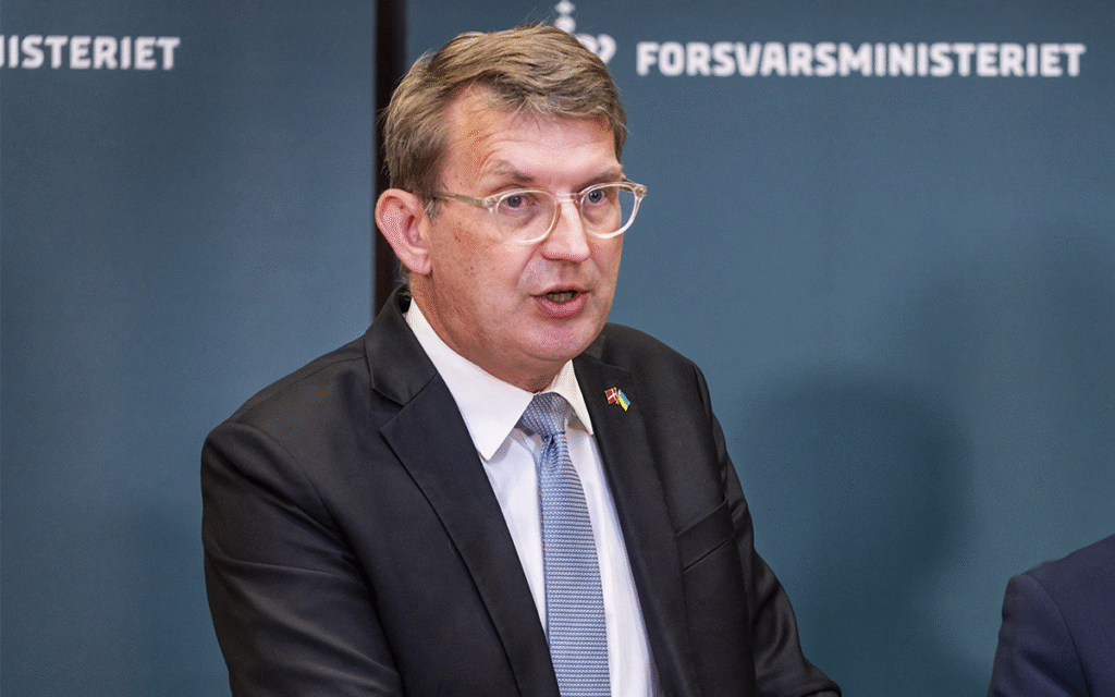 وزير الدفاع الدنماركي ترويلس لوند بولسن (أ ف ب)