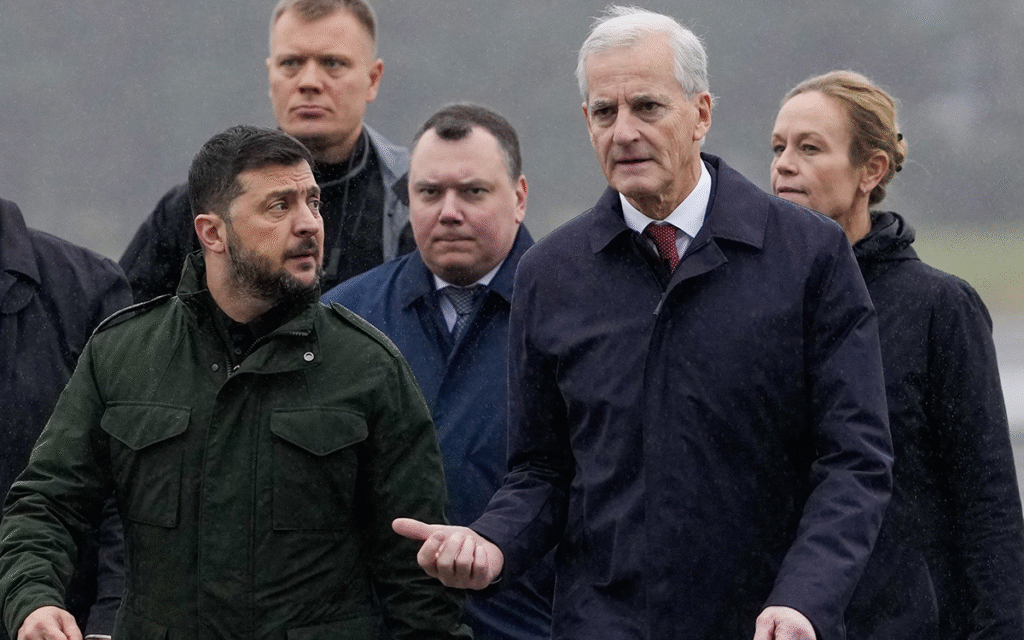 جونز جار خلال استقبال زينليسكي (أ ف ب)