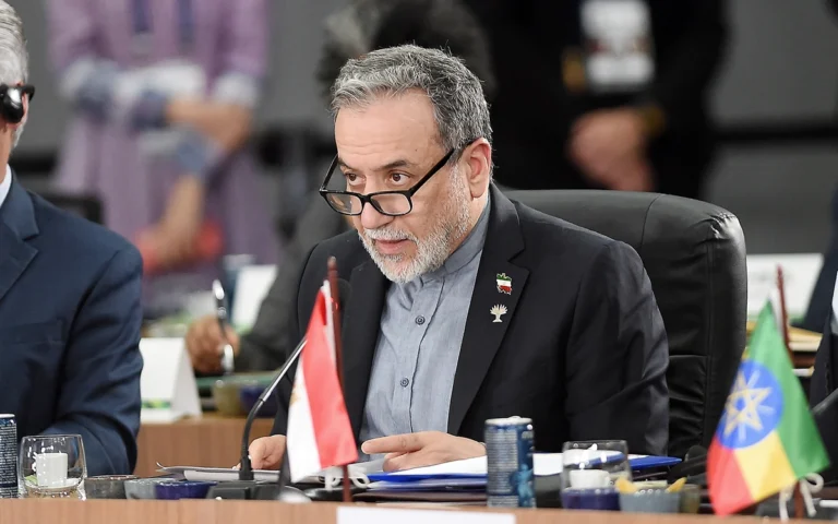 وزير الخارجية الإيراني عباس عراقجي (أ ف ب)