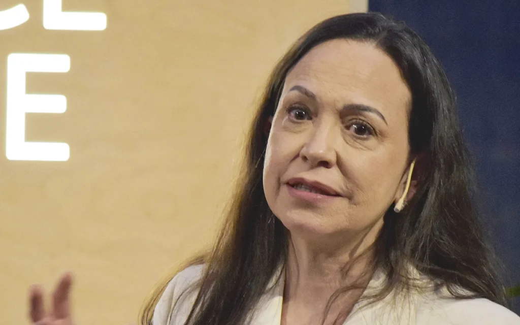 زعيمة المعارضة الفنزويلية ماريا كورينا ماتشادو (أ ف ب)