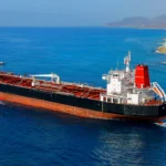 ناقلة نفط تغادر ميناء سانتياغو دي كوبا(أ ف ب)