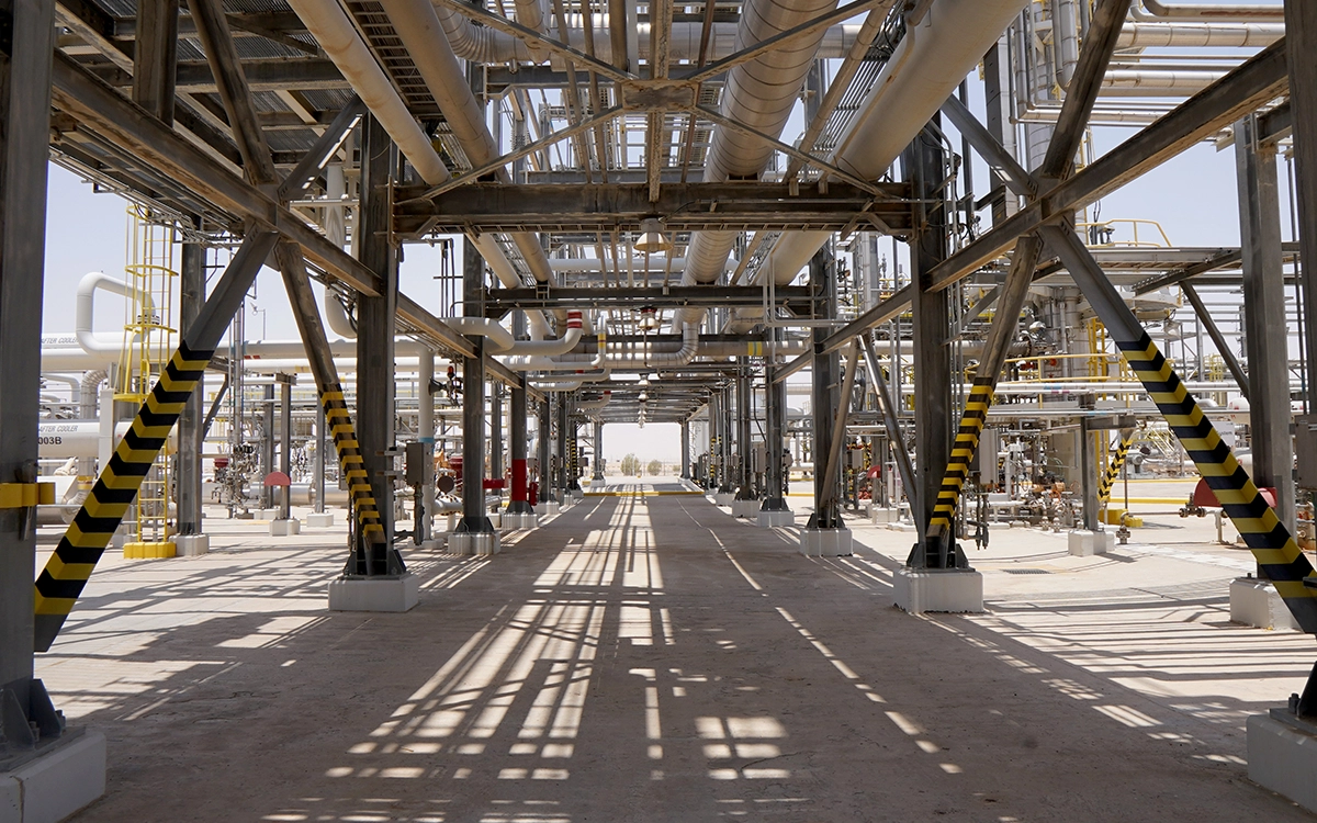 خطوط أنابيب في المنطقة الشرقية من السعودية(رويترز)