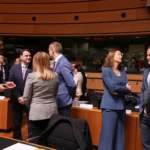 وزراء خارجية الاتحاد الأوروبي قبل اجتماع في لوكسمبورغ(أ ب)