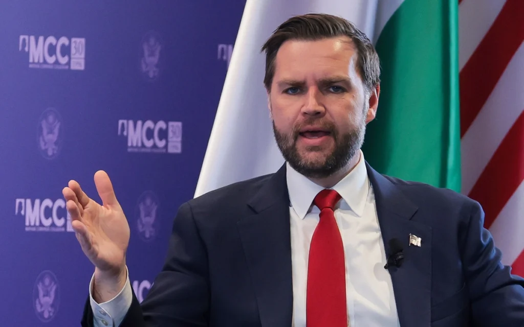 نائب الرئيس الأمريكي جيه دي فانس(أ ب)