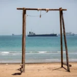 سفن تجارية في مضيق هرمز قبالة إيران (أ ف ب)