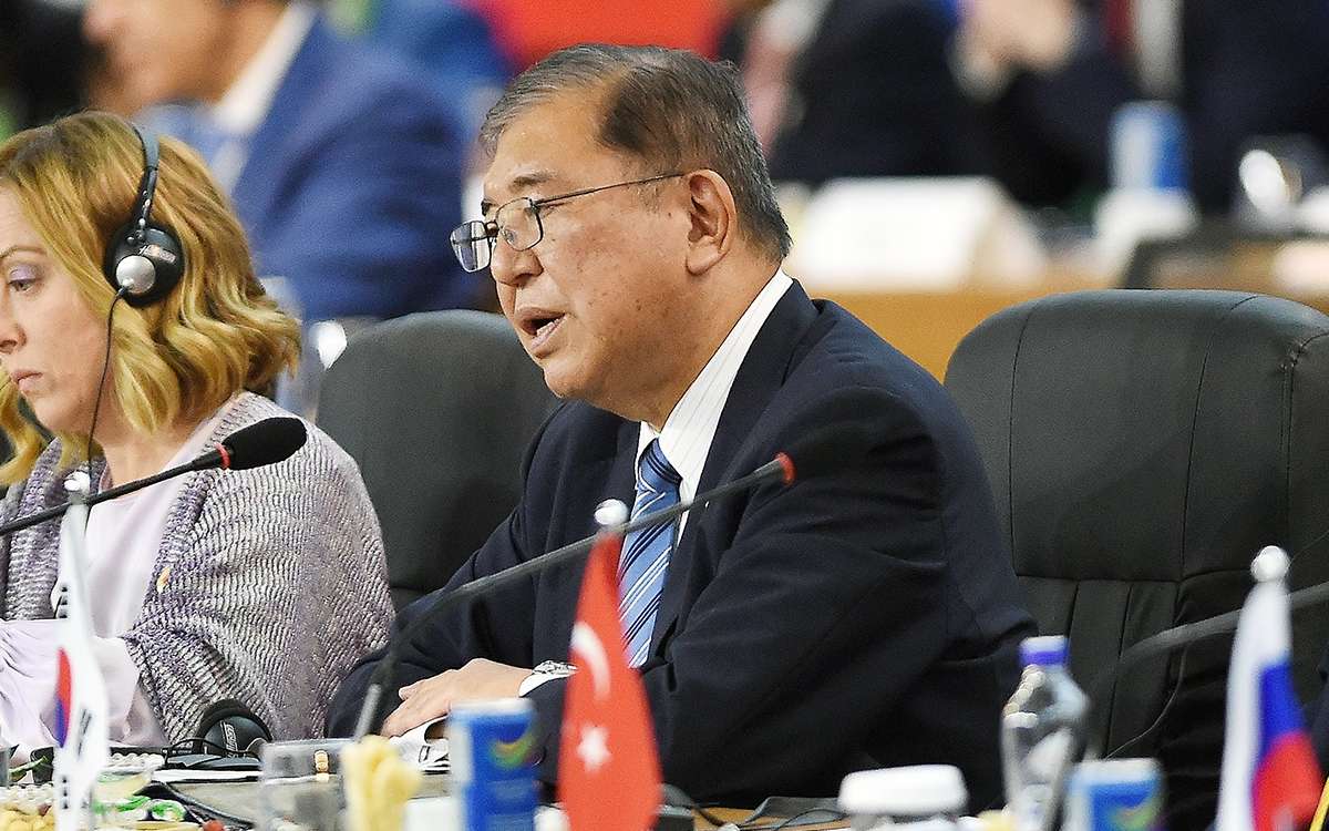 Japan to Hold Ground in Talks with Washington