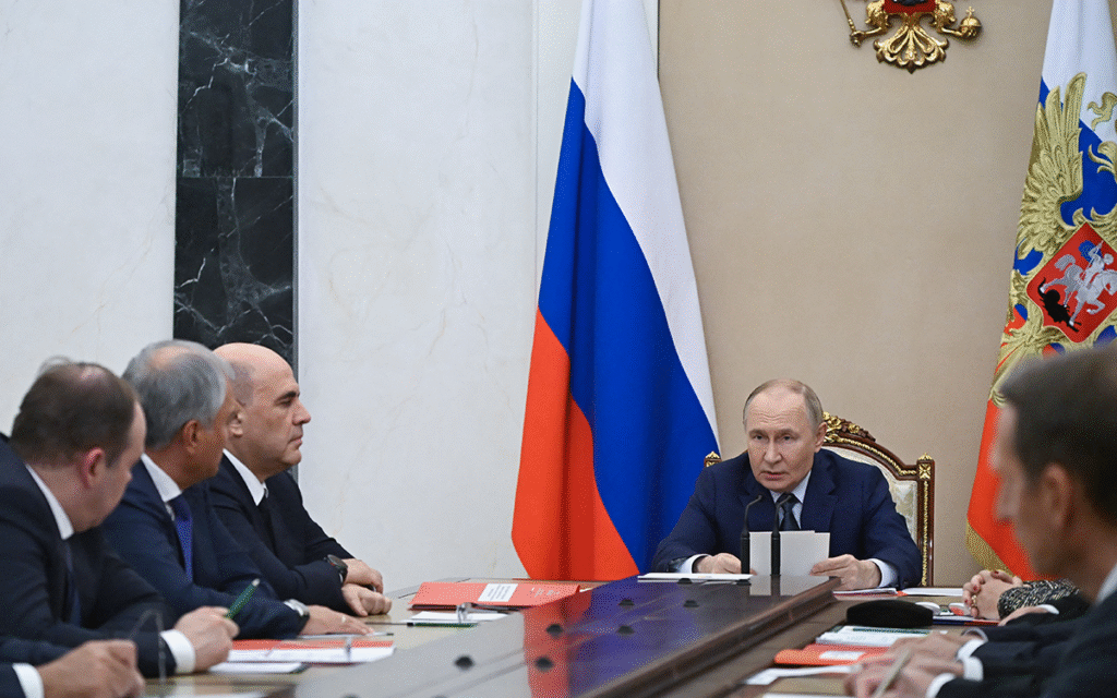 Putin Offers To Extend Nuclear Arms Limits With US
