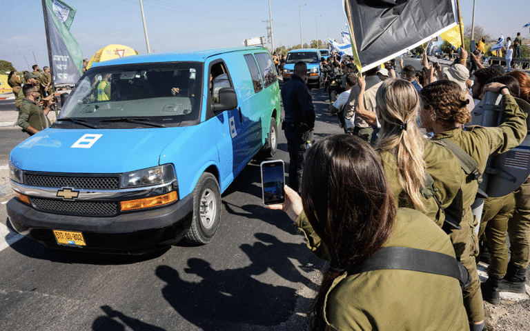 Red Cross Receives 20 Israeli Hostages in Gaza