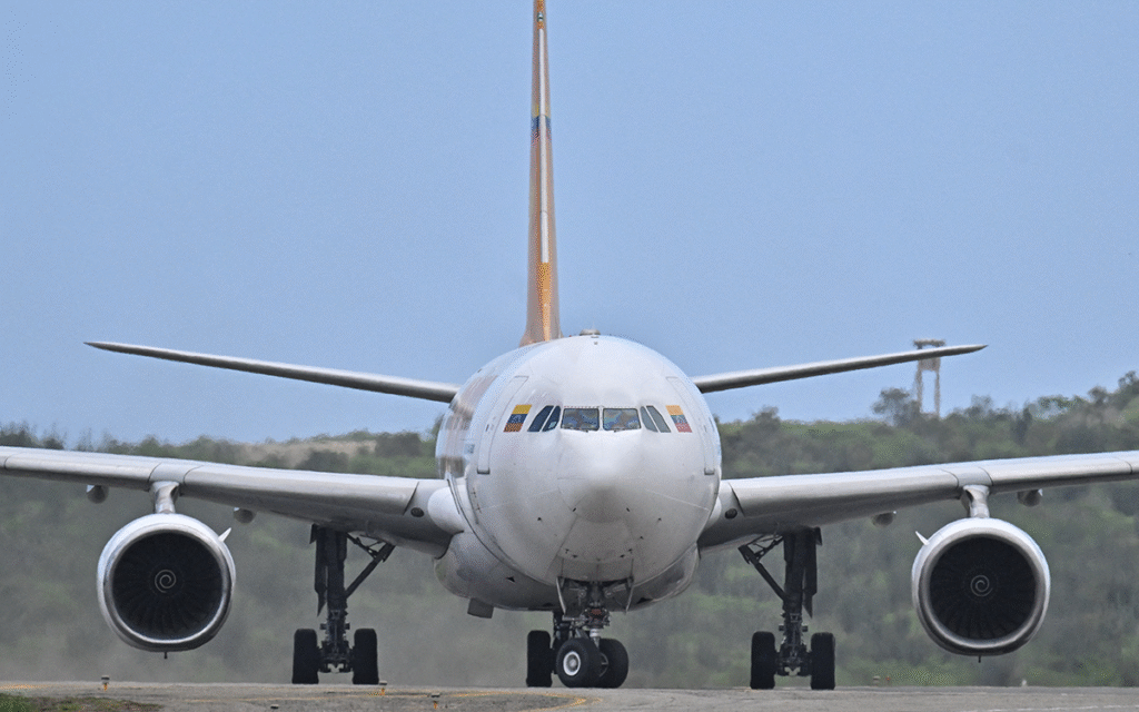 Six Airlines Cancel Venezuela Flights After US Warning