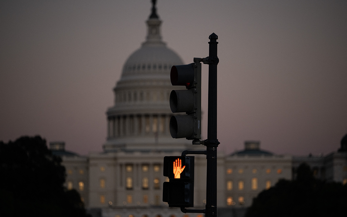 US Government Shutdown Enters 36th Day, Becoming Longest Ever