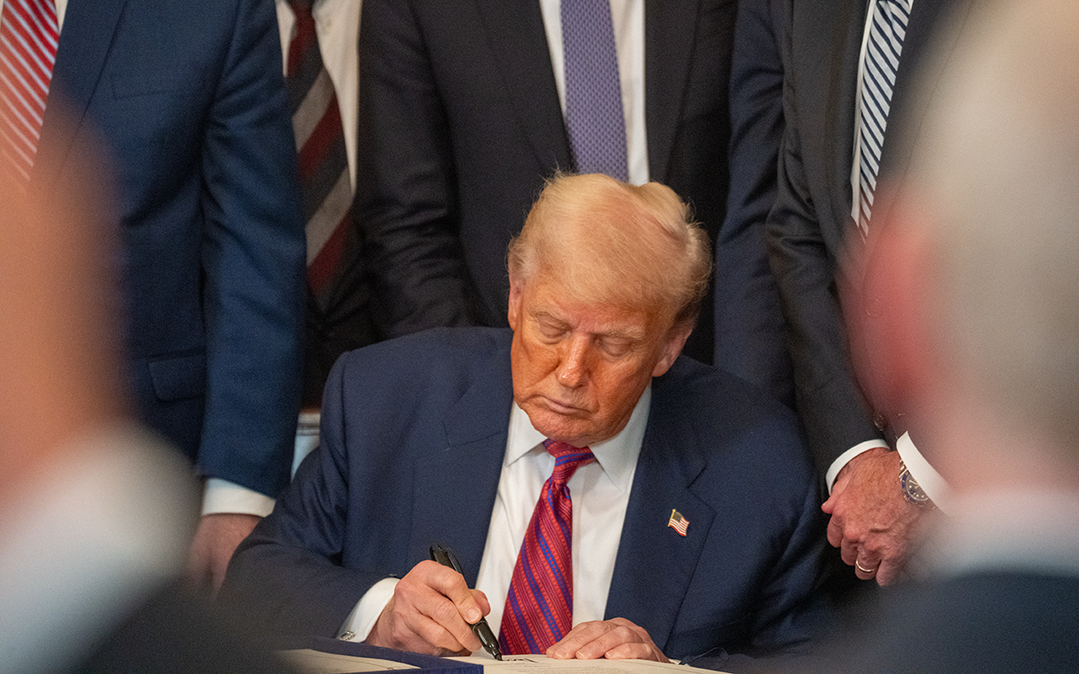 Crypto Shock Exposes Global Financial Fragilities