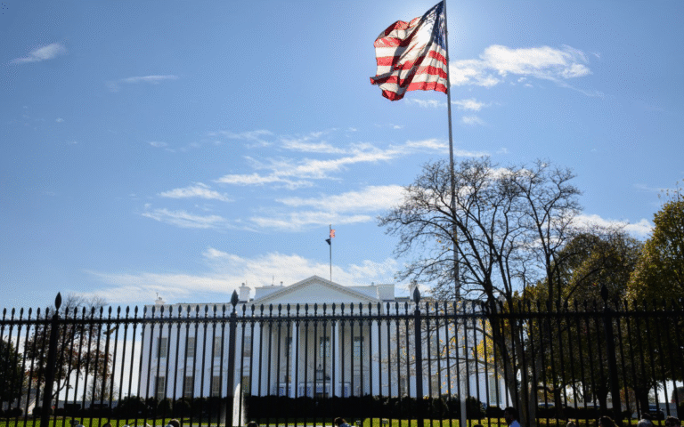 White House Denies Trump Biased in Ukraine-Russia Talks