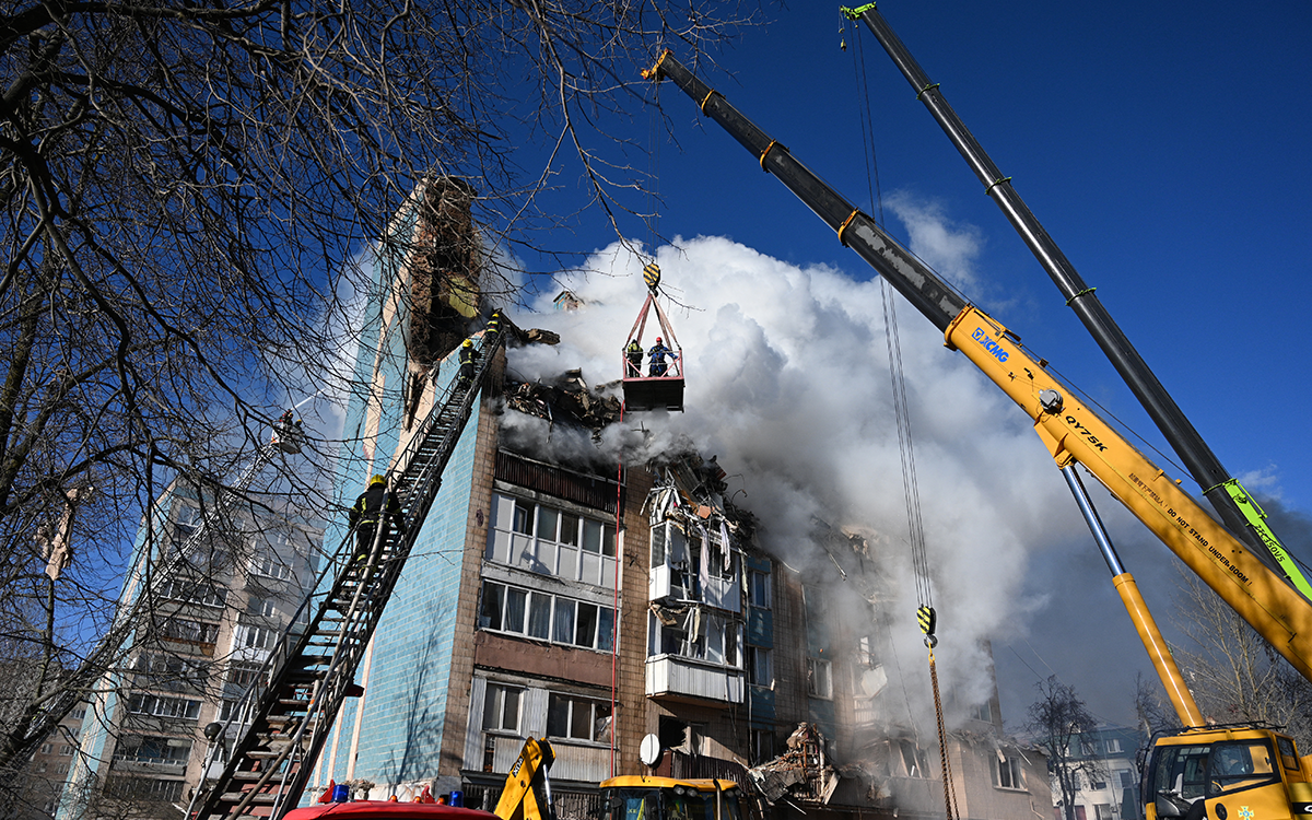 US Peace Proposal Requires Ukraine to Cede Land, Cut Army Size: Source