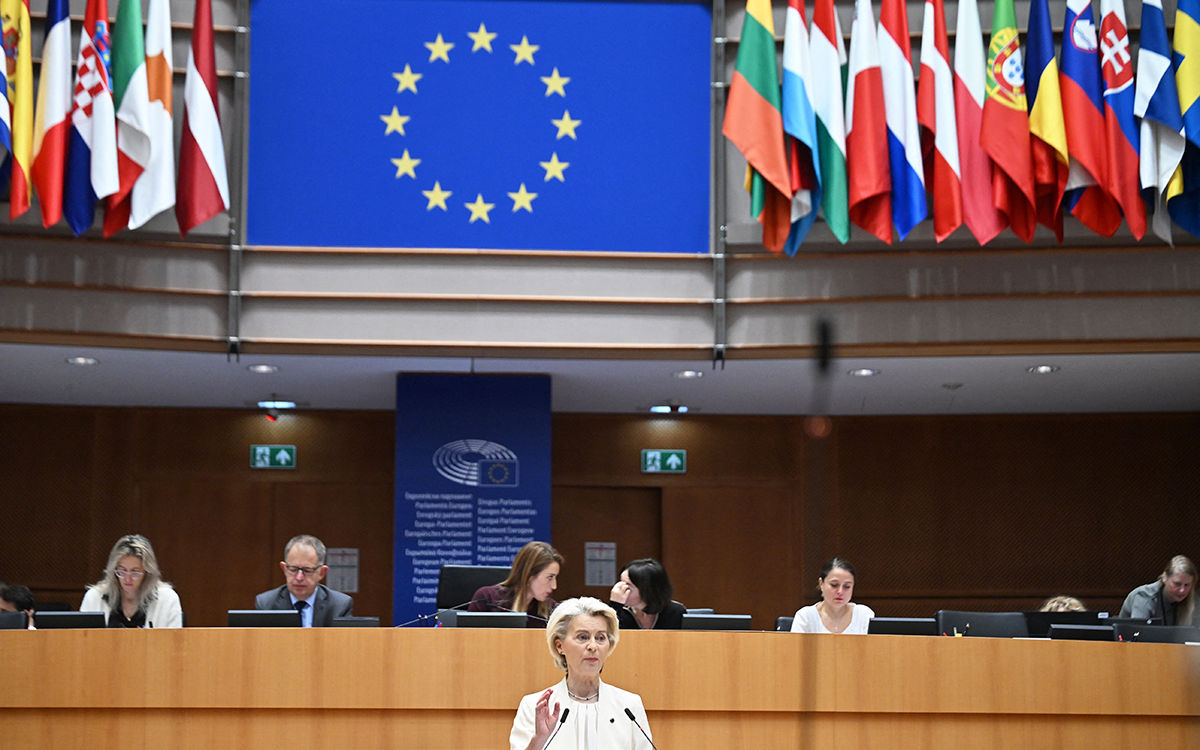 EU Chief Insists Using Russian Assets Best Way to Fund Ukraine