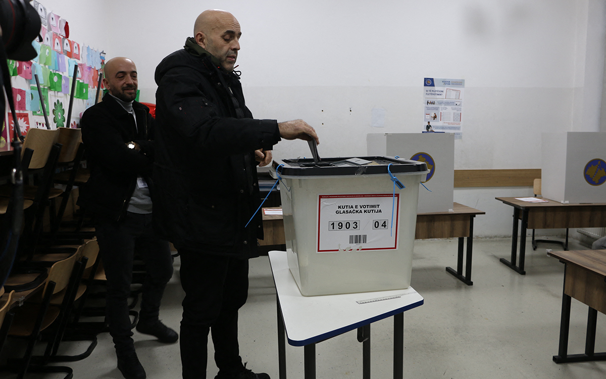 Kosovo Votes to Break a Year-Long Political Deadlock