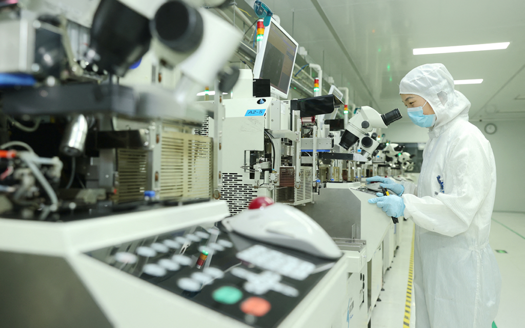 US Slams China Policies on Chips