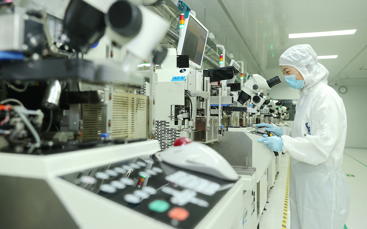 US Slams China Policies on Chips