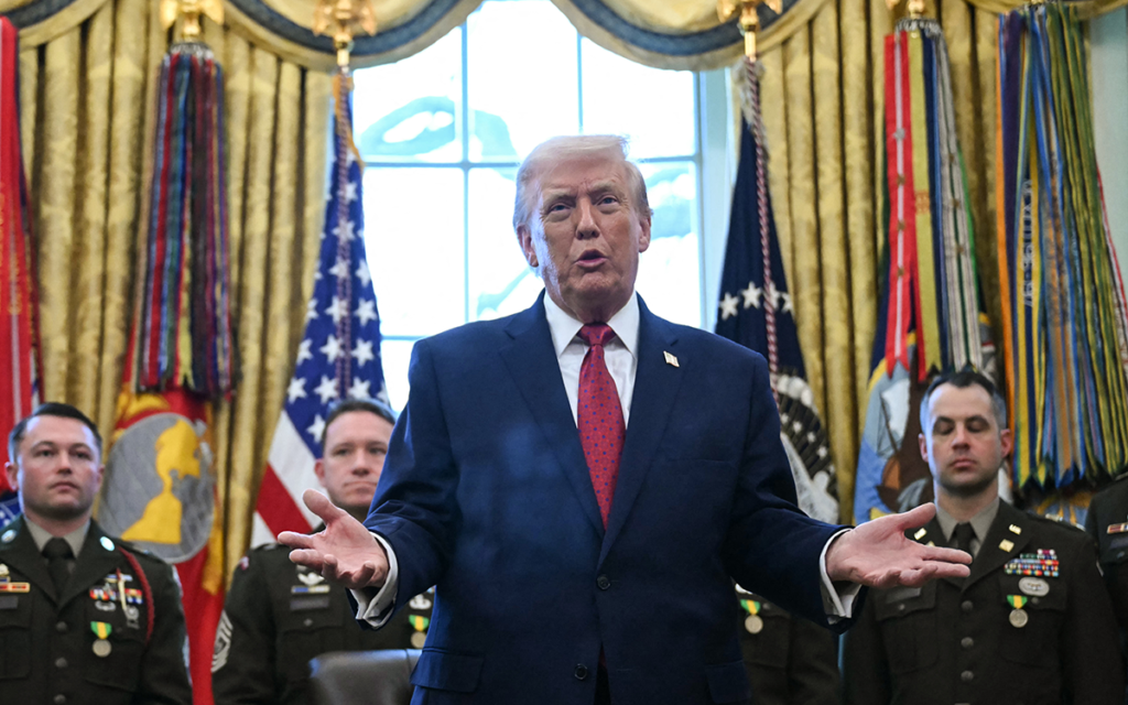 Trump Says Ukraine Deal Close, Europe Proposes Peace Force