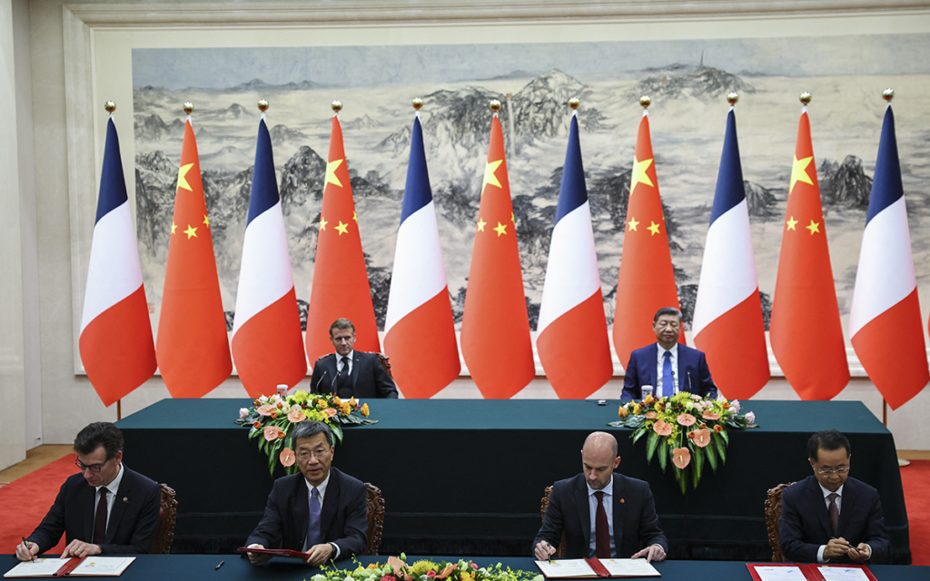 Macron Tells Xi Cooperation on Ukraine 'Decisive'