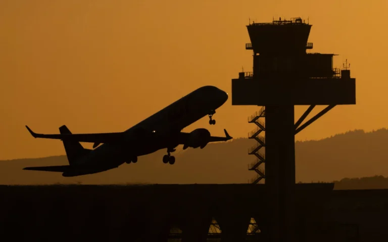 German Air Traffic Control Advises Avoiding Iranian Airspace Until Feb 10