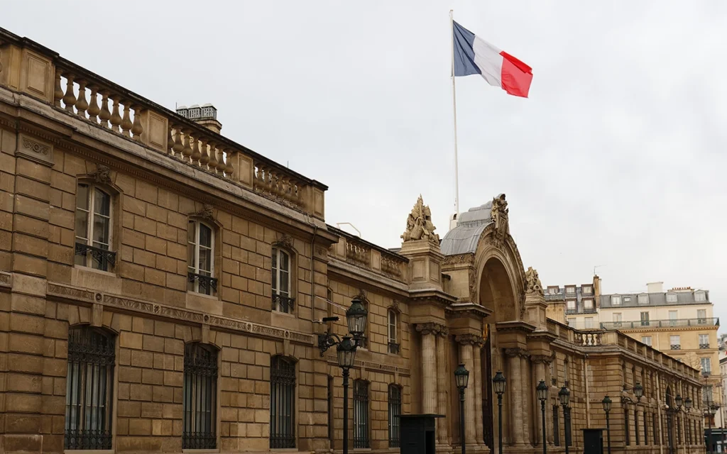 Trump Threatens French Wine Tariff Over 'Board of Peace' Snub