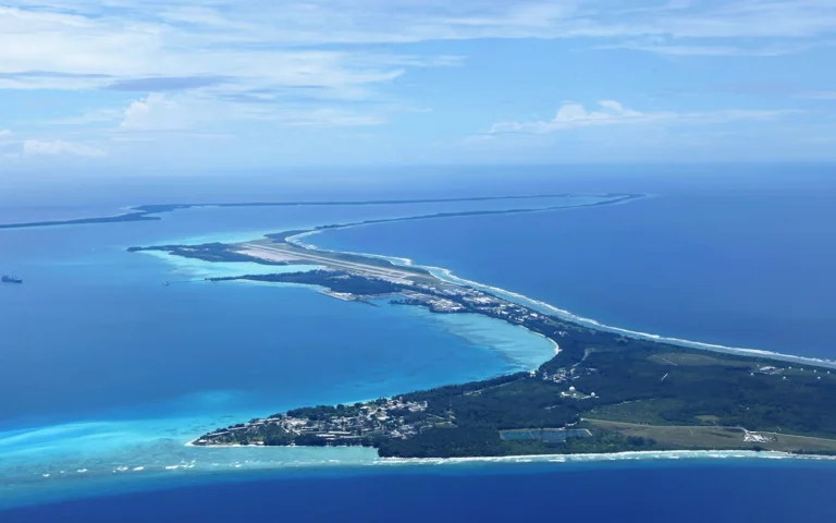 Trump Accuses UK of 'Great Stupidity' for Chagos Islands Deal