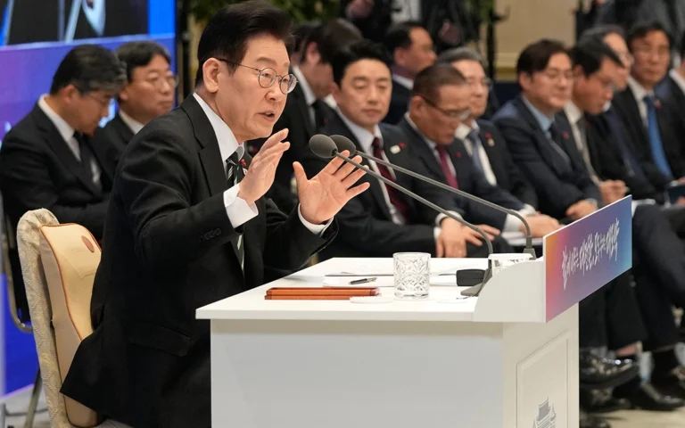 Lee: North Korea Produces Enough Nuclear Material for 10-20 Weapons