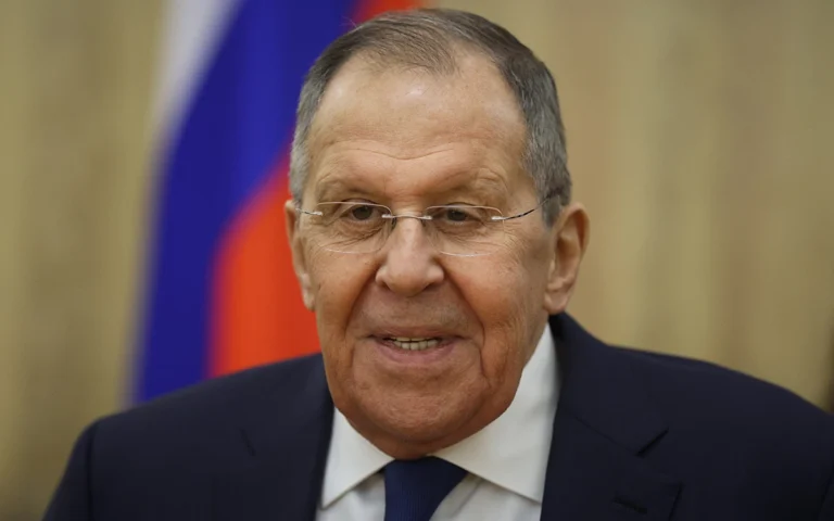 Russia Says Will Stick to Nuclear Weapons Limits If US Does