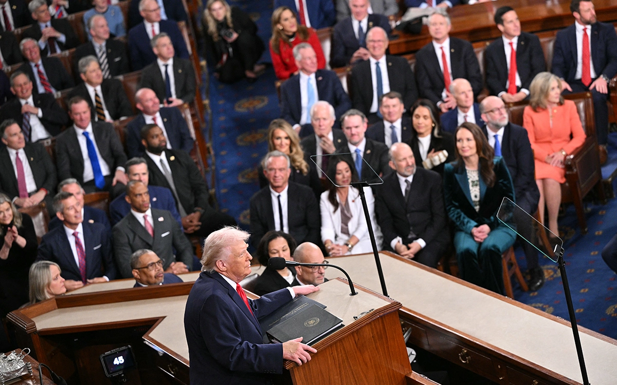 Trump Claims Iran Working on Missiles That Could Hit US