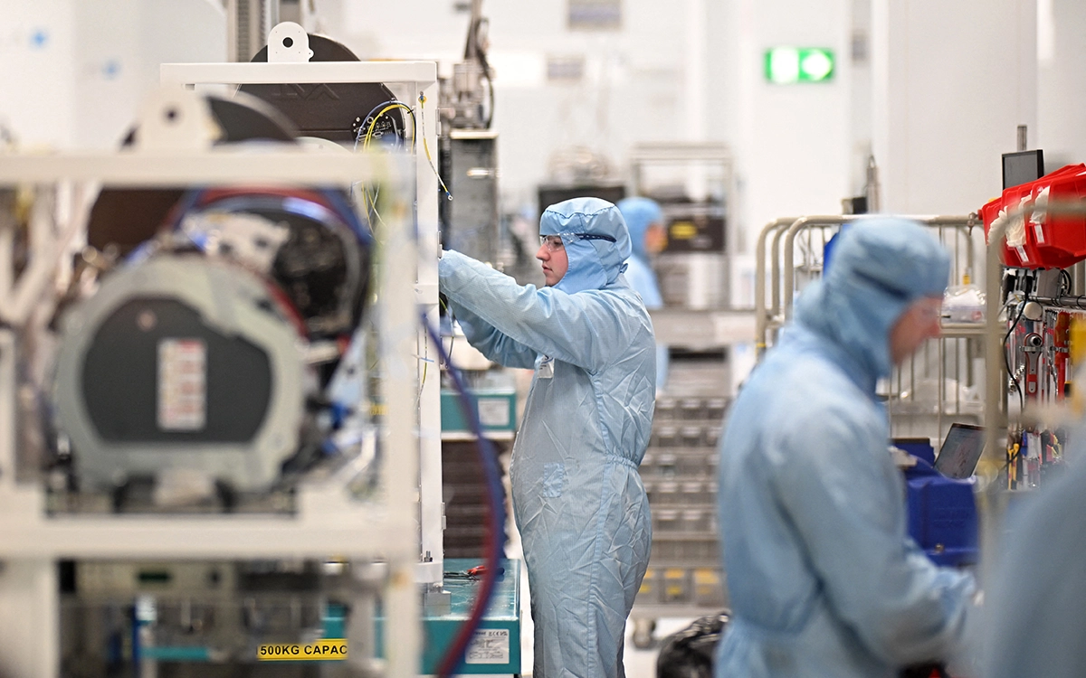 Turning Back Industrial Retreat: The Limits of China-Light Strategy