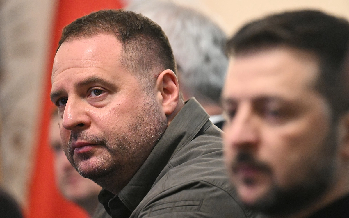 Zelenskyy meets with the head of Ukrainian military intelligence, Kirill Budanov. AFP