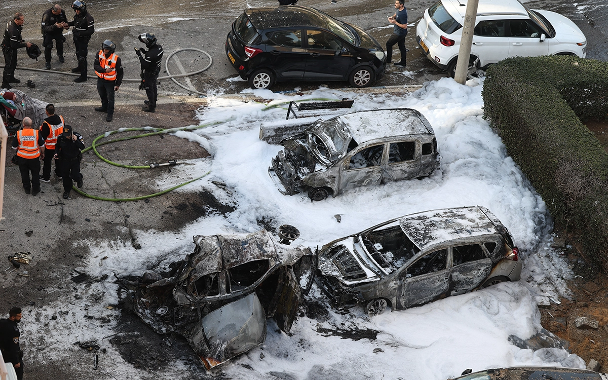 Iran Guards Launch More Than 40 Missiles at US, Israeli Targets