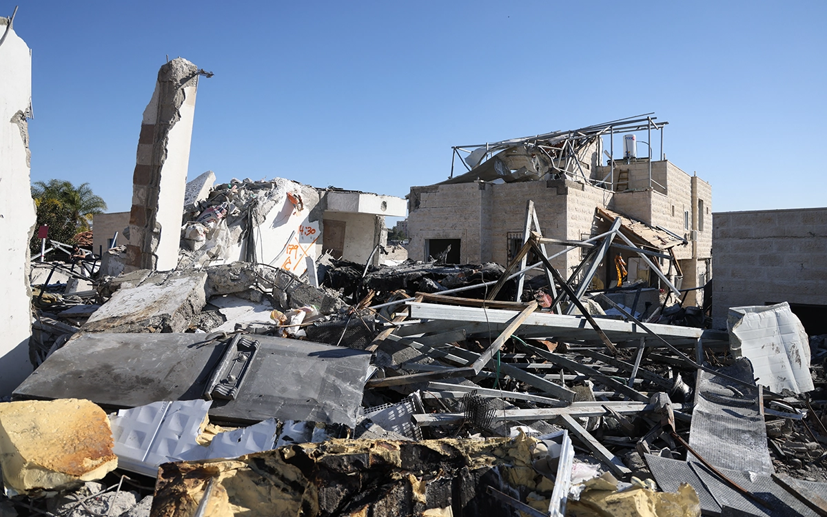 Iran to Hit US, Israeli Economic Targets in Region