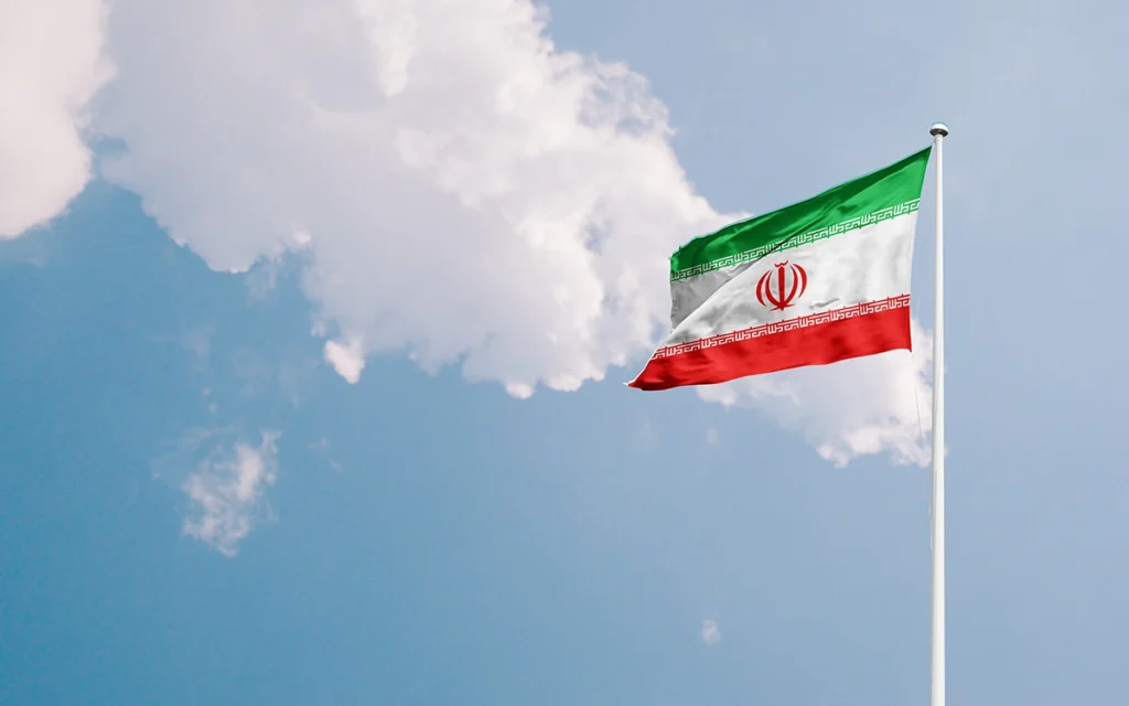 Iran: No Passage Through Strait of Hormuz Without Coordination