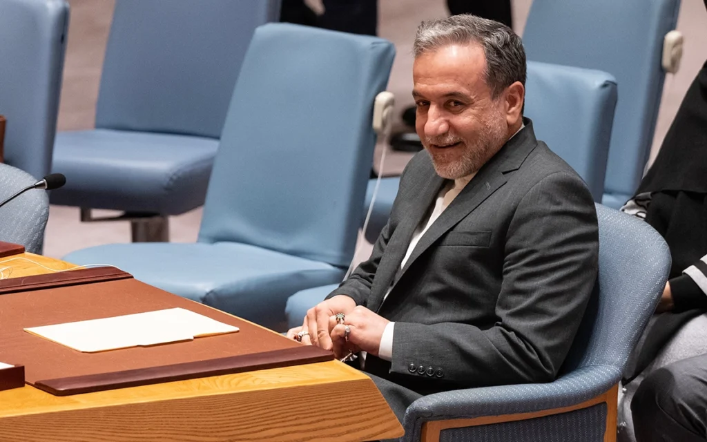 Iran Warns of US-Israeli Plots to Expand War