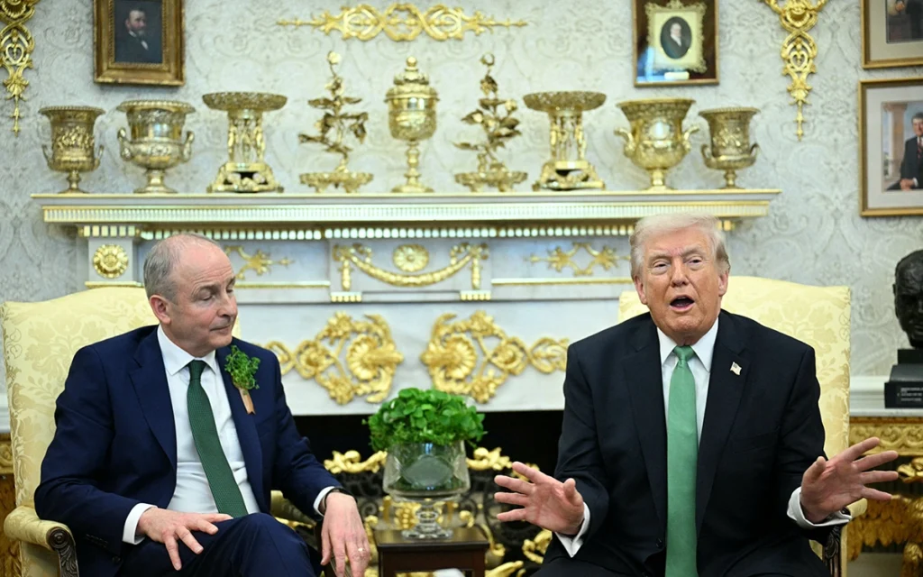 Trump Says Resignation of US Intel Official Over Iran 'Good Thing’