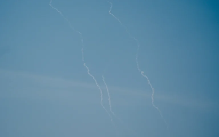 Iran Targets Israel Military Bases, Security Service