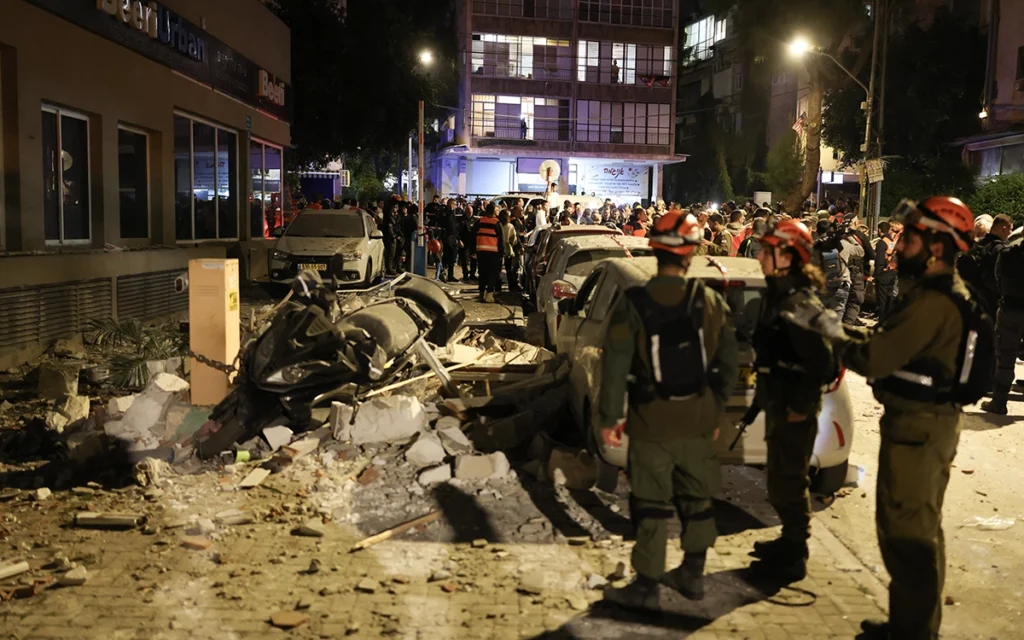 Two Killed in Iranian Attack Near Tel Aviv