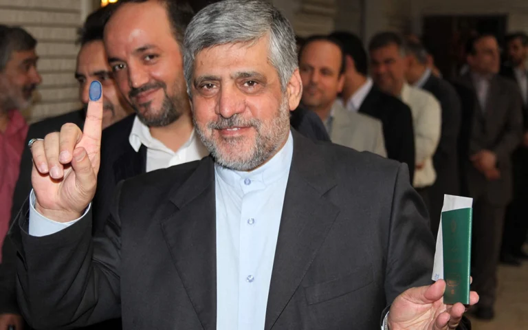 Lebanon Withdraws Iran Envoy's Accreditation, Orders Him to Leave