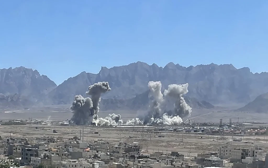 Netanyahu Says Iran's Islamic Republic Will 'Collapse Internally'