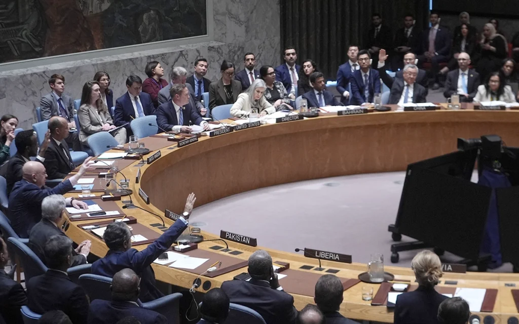 UN Security Council Weighs Resolution on Use of Force in Hormuz