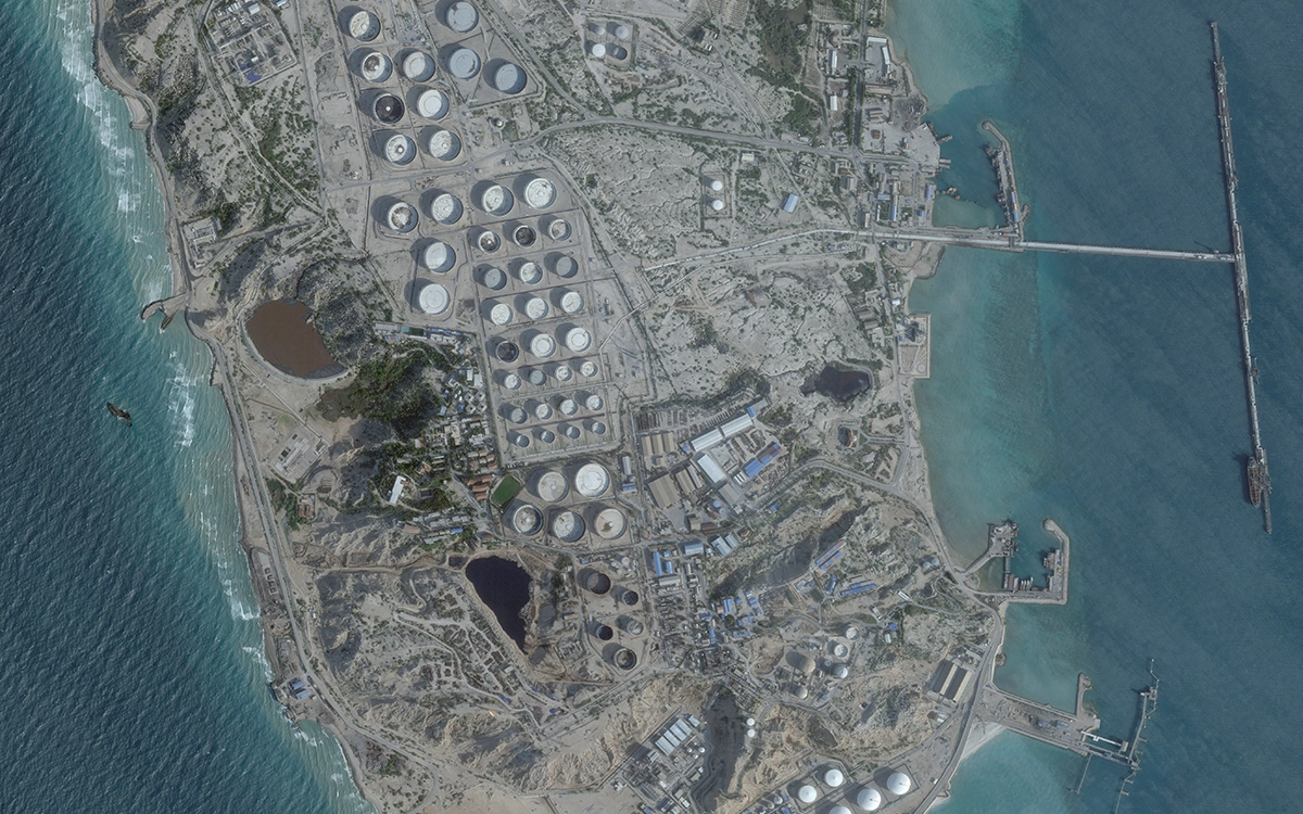 US Hits More Than 50 Military Targets on Kharg Island