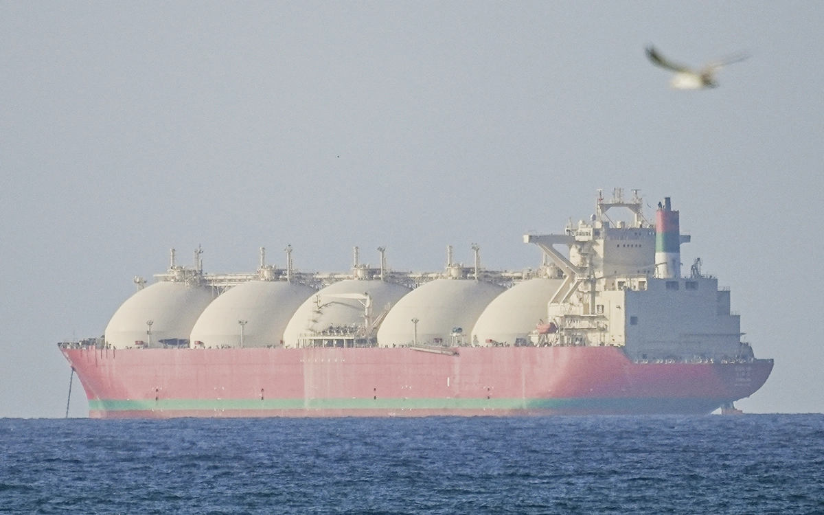 Iran Outlines Conditions for Ships to Cross Hormuz Strait