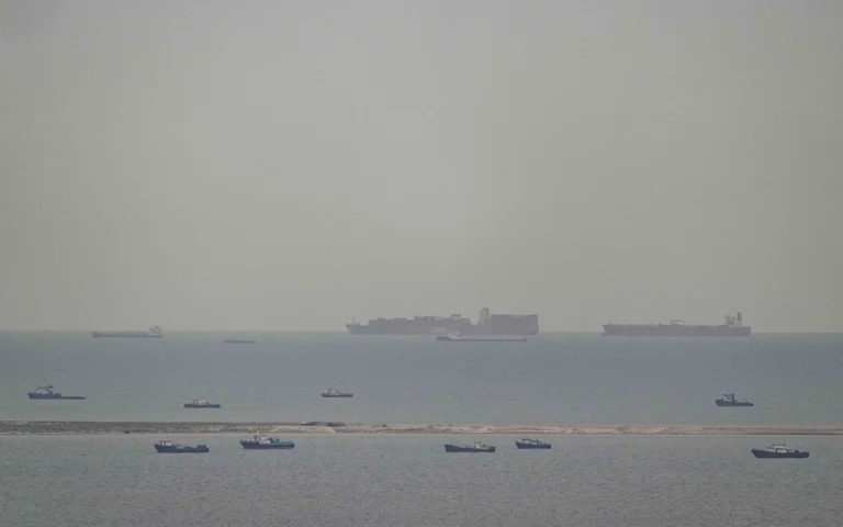 Ships Exit Gulf from Iran Despite US Blockade