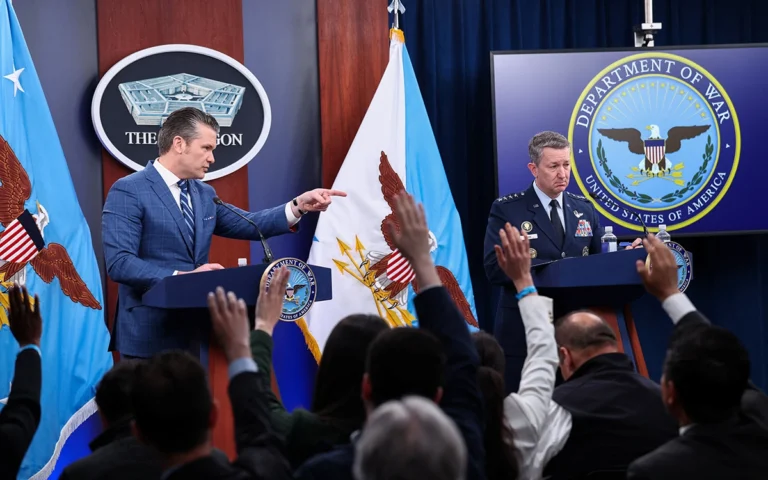 Hegseth: US Forces Ready to Restart Combat if Iran Doesn't Agree a Deal