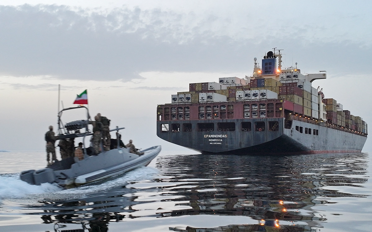 US Pushing for New Coalition to Restart Hormuz Traffic