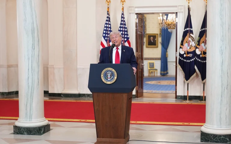 Trump Says US to Hit Iran Hard If No Deal is Reached